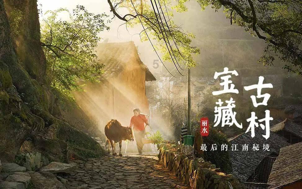 长沙一小区车库近10台车遭男子恶意划伤，车主已报警，物业回应